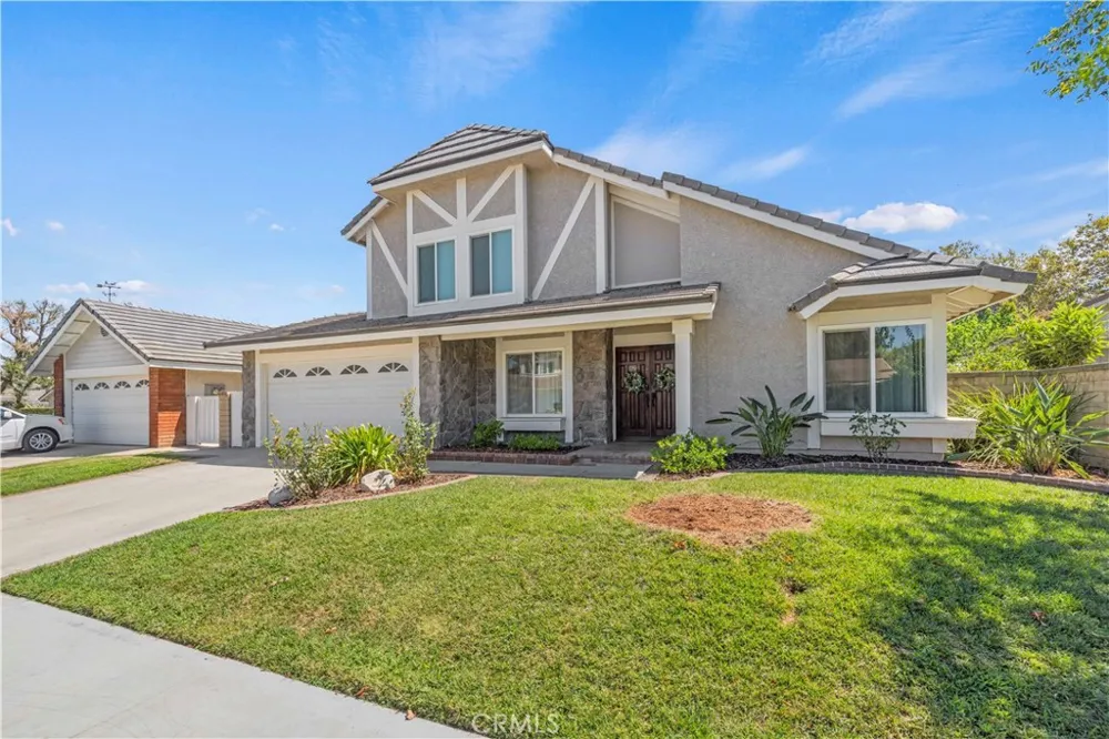 25768 Miguel Court Valencia, CA 91355