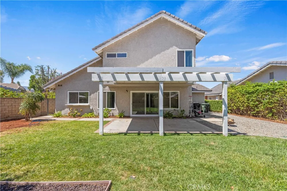 25768 Miguel Court Valencia, CA 91355