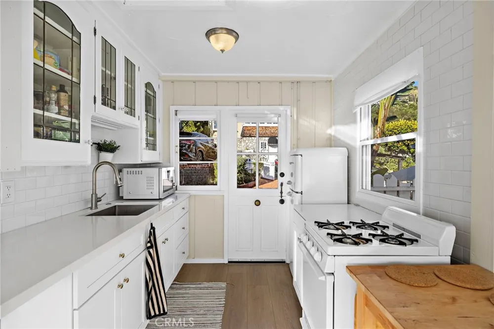 2746 S Coast Laguna Beach, CA 92651