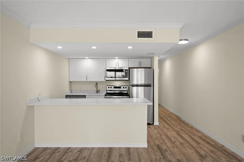 Southbay Drive #207 Naples, FL 34108