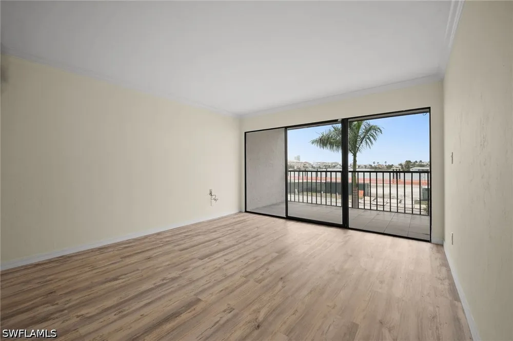 Southbay Drive #207 Naples, FL 34108