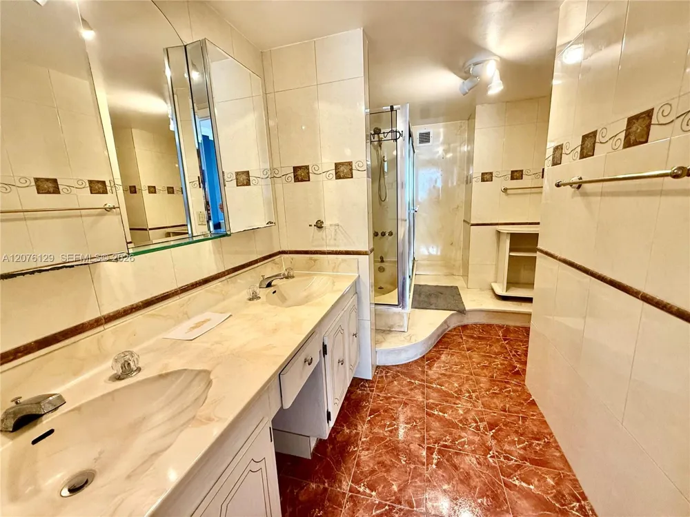 1833 S Ocean Dr #210 Hallandale Beach, FL 33009