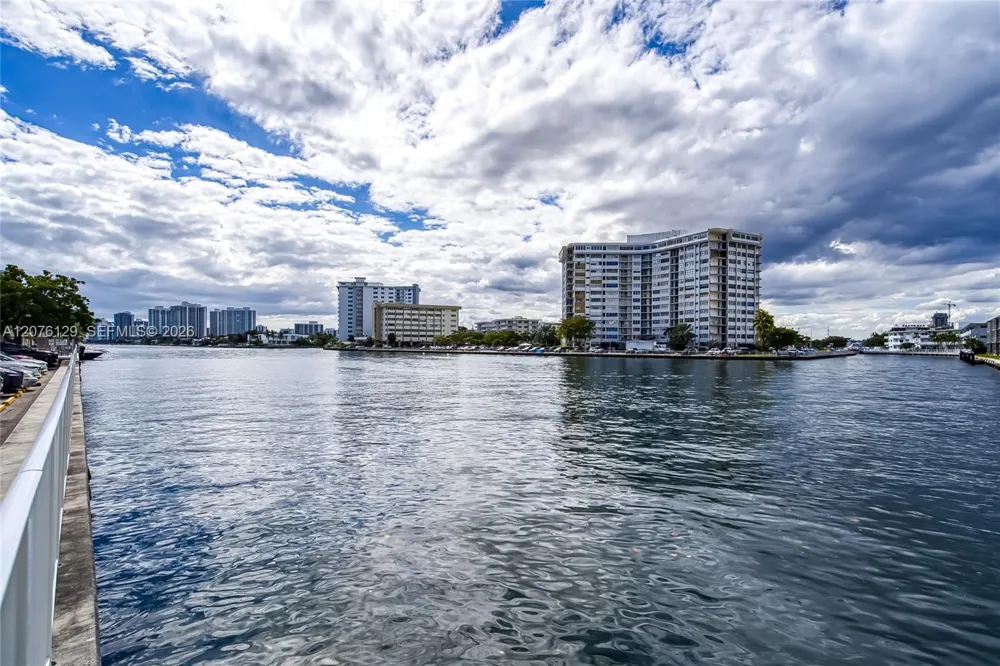 1833 S Ocean Dr #210 Hallandale Beach, FL 33009