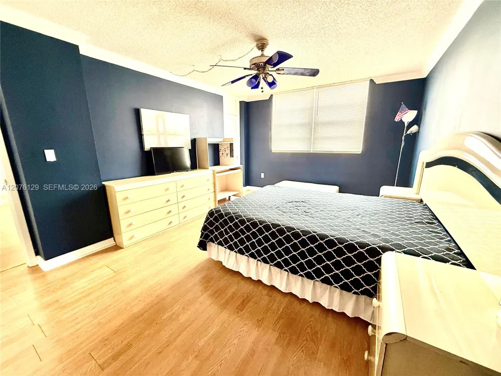 1833 S Ocean Dr #210 Hallandale Beach, FL 33009