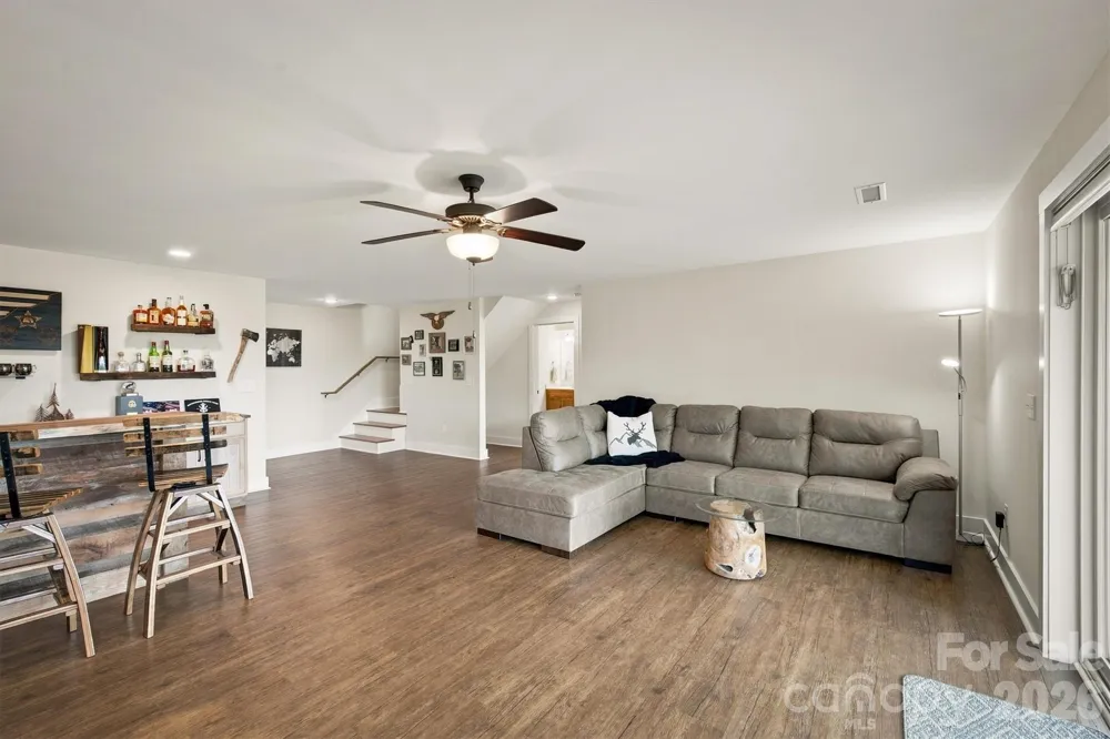 1386 River Club Ridge Lenoir, NC 28645