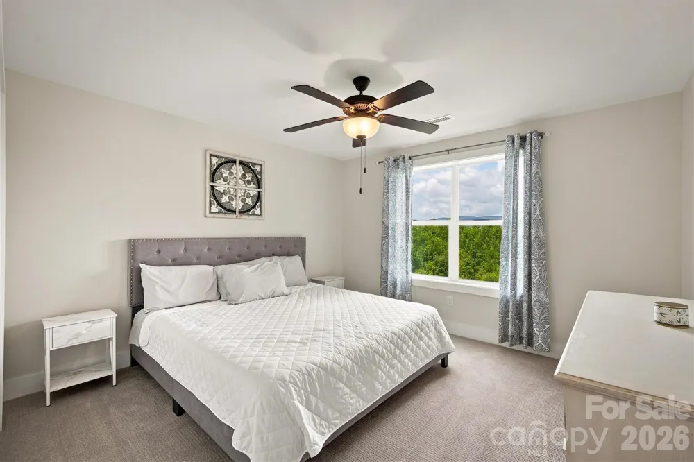 1386 River Club Ridge Lenoir, NC 28645