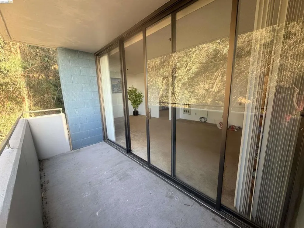 555 Pierce St #1021 Albany, CA 94706