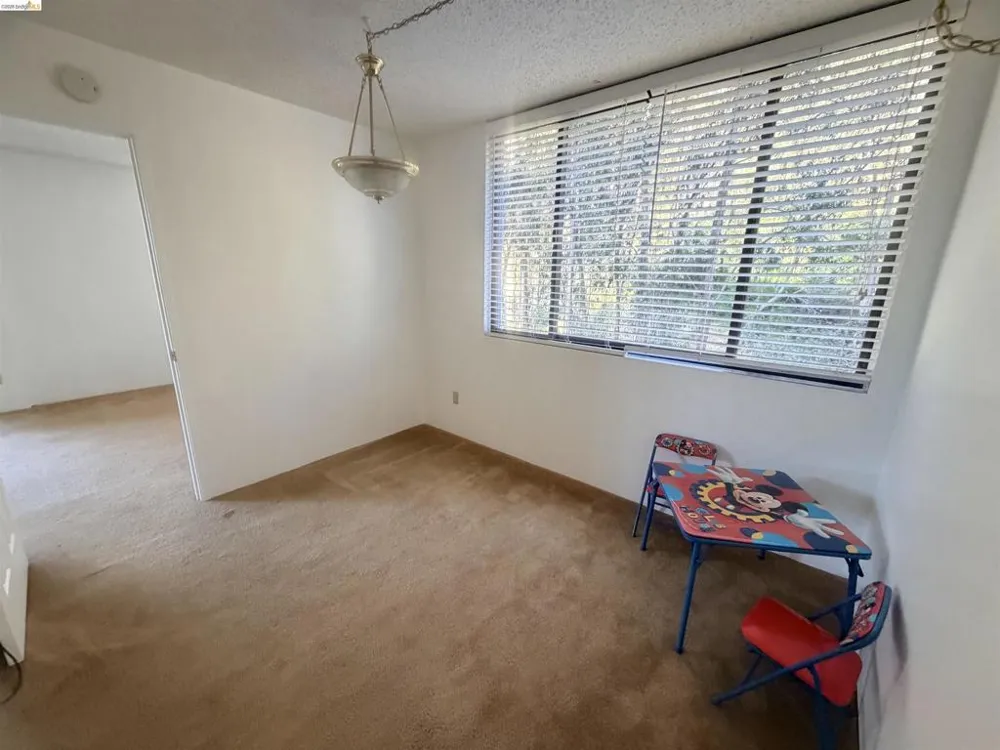 555 Pierce St #1021 Albany, CA 94706
