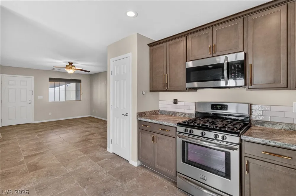 2787 China Cove Street Laughlin, NV 89029