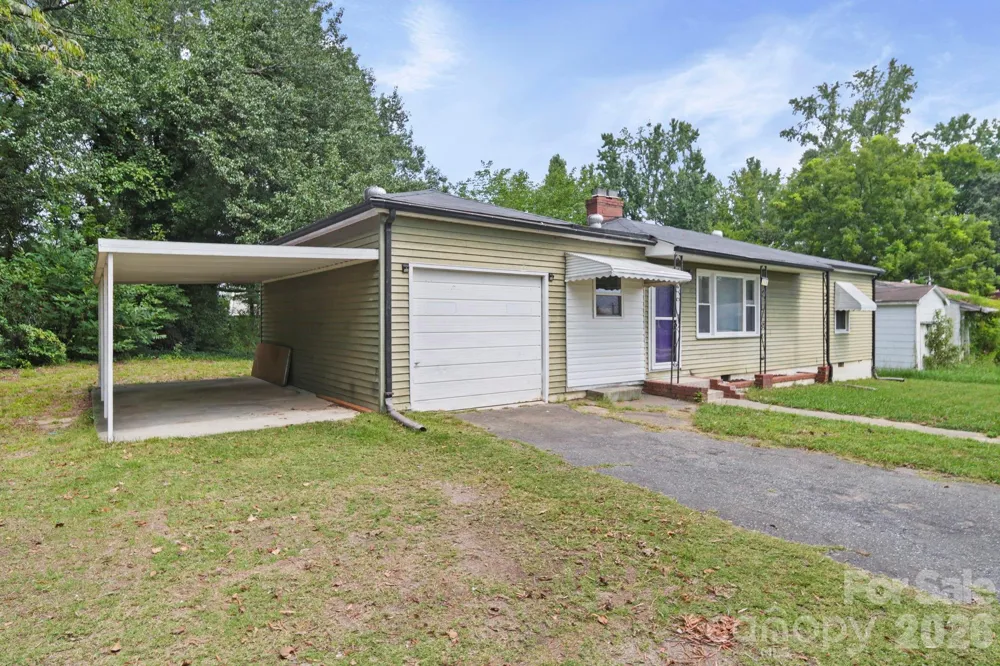 208 Clancy Street Salisbury, NC 28147