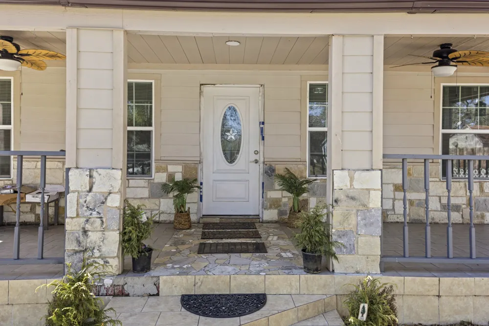 811 Ward Street Marlin, TX 76661