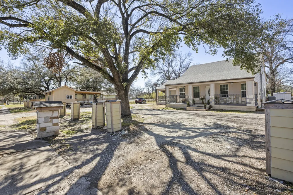 811 Ward Street Marlin, TX 76661