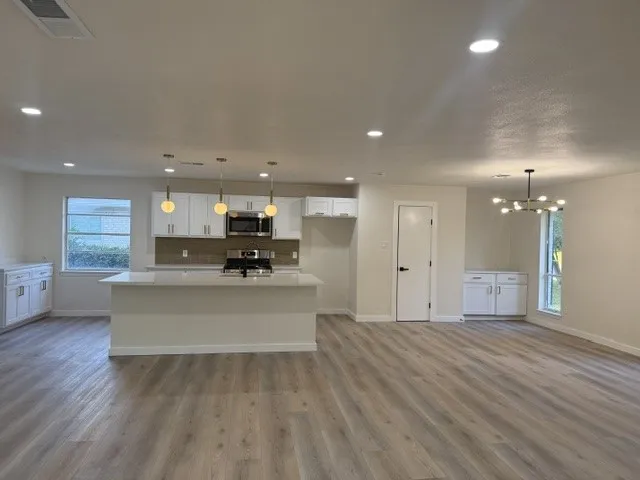 12911 Mitchwin Road Farmers Branch, TX 75234