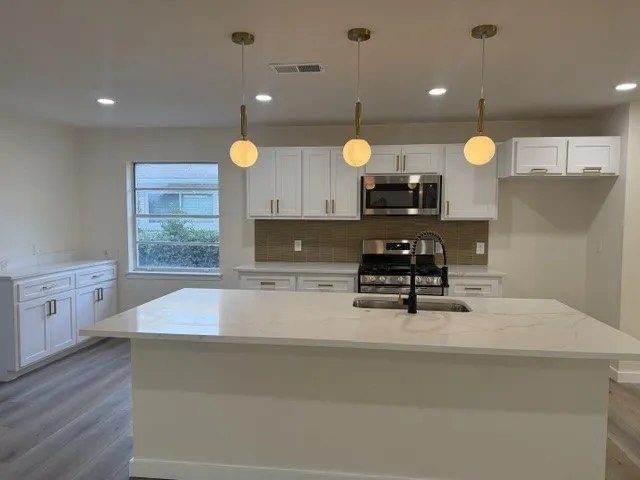 12911 Mitchwin Road Farmers Branch, TX 75234
