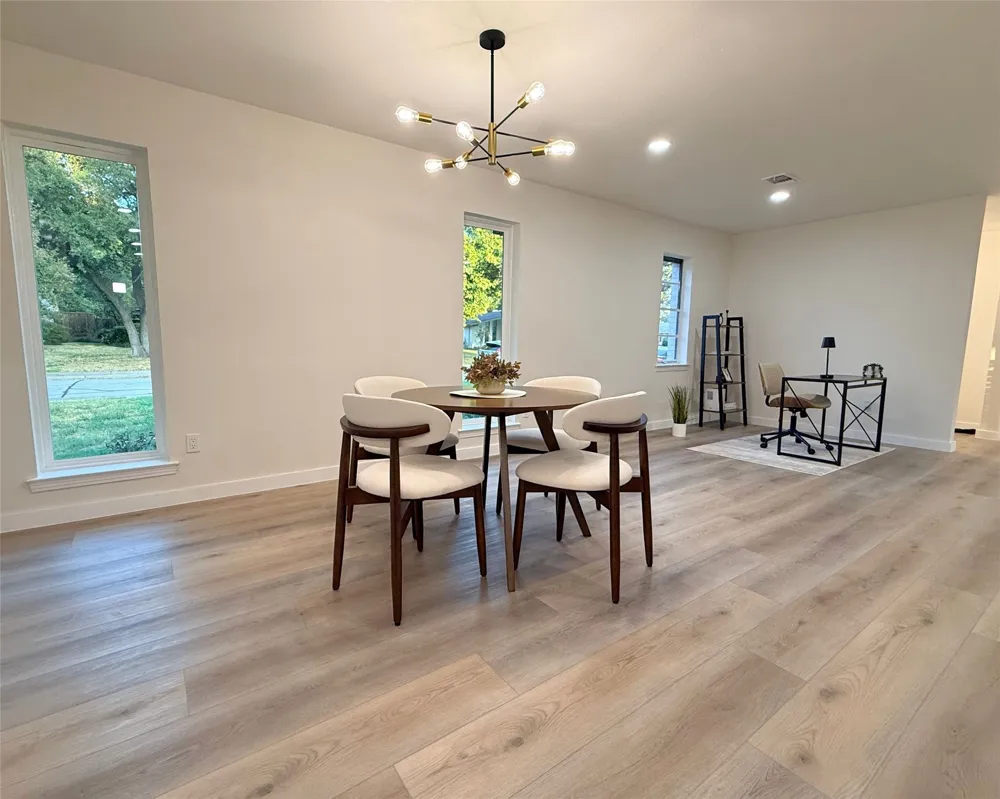 12911 Mitchwin Road Farmers Branch, TX 75234