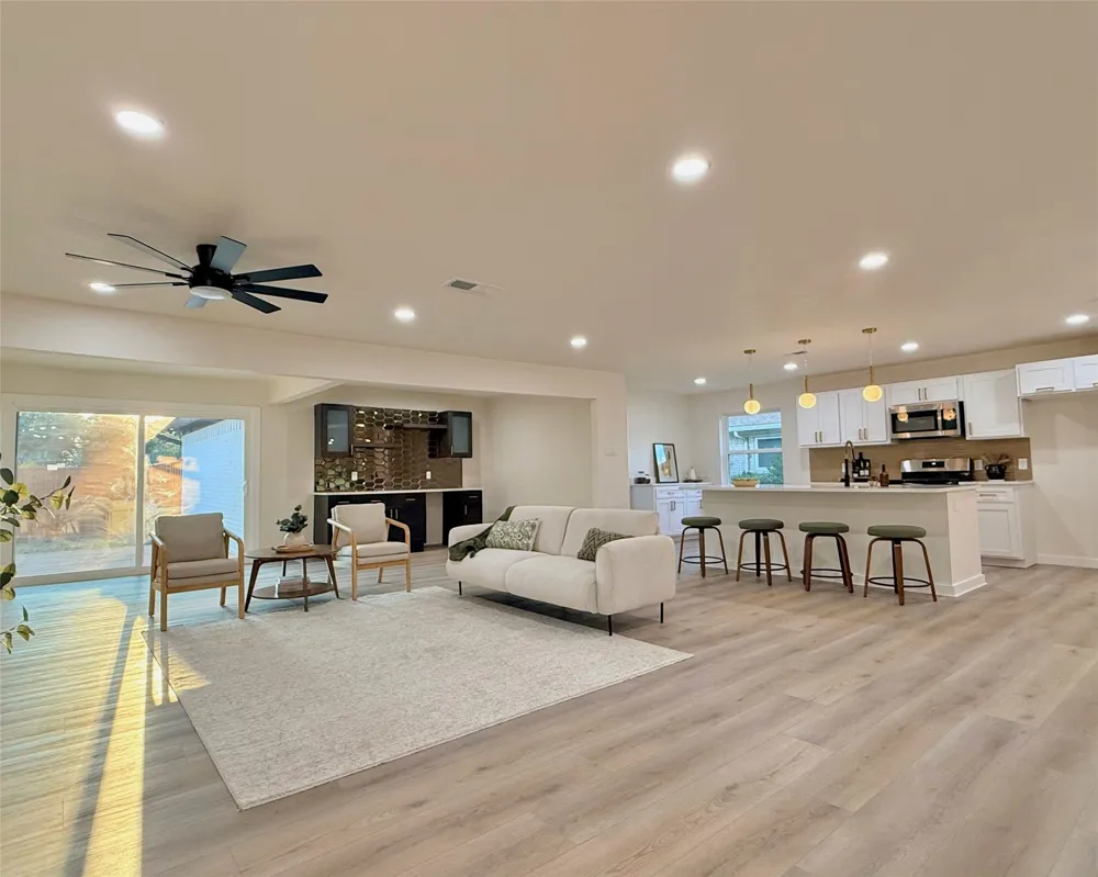 12911 Mitchwin Road Farmers Branch, TX 75234