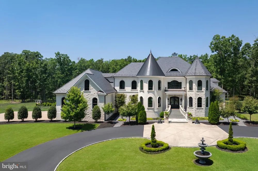 13259 GREENWOOD CHURCH ROAD Ashland, VA 23005