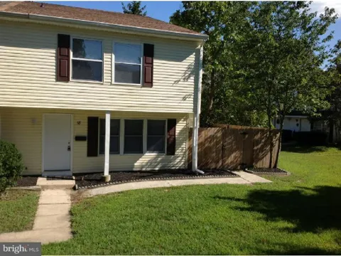 18 LERNER COURT