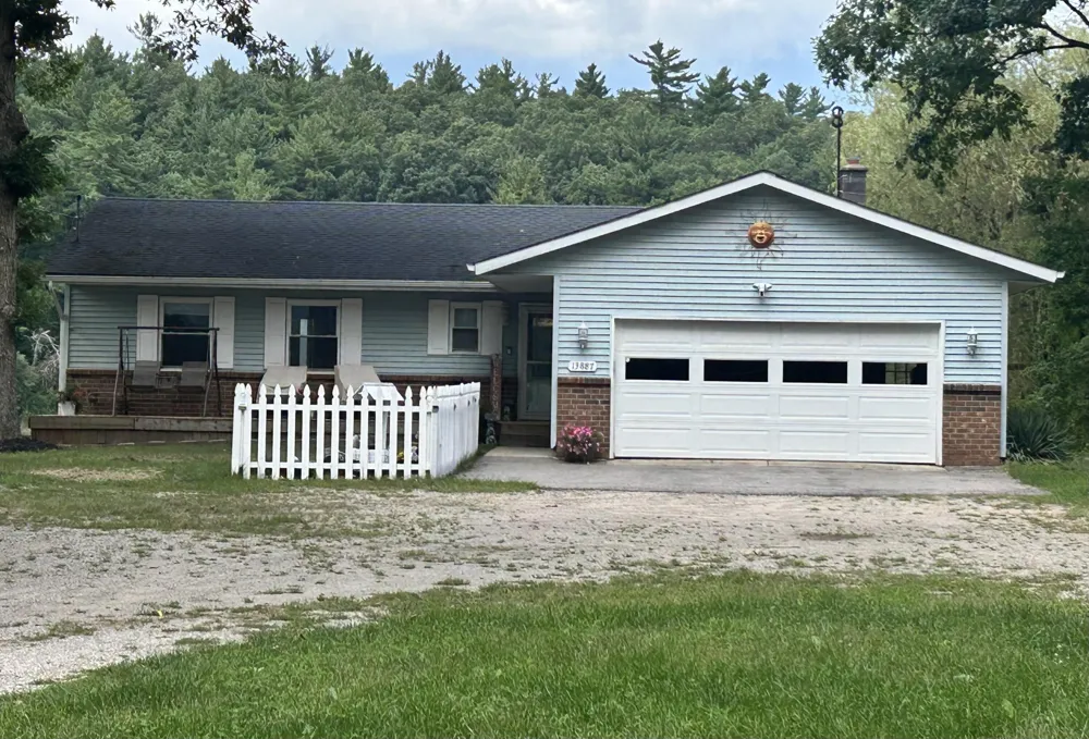 13887 Keiber Road NE Greenville, MI 48838