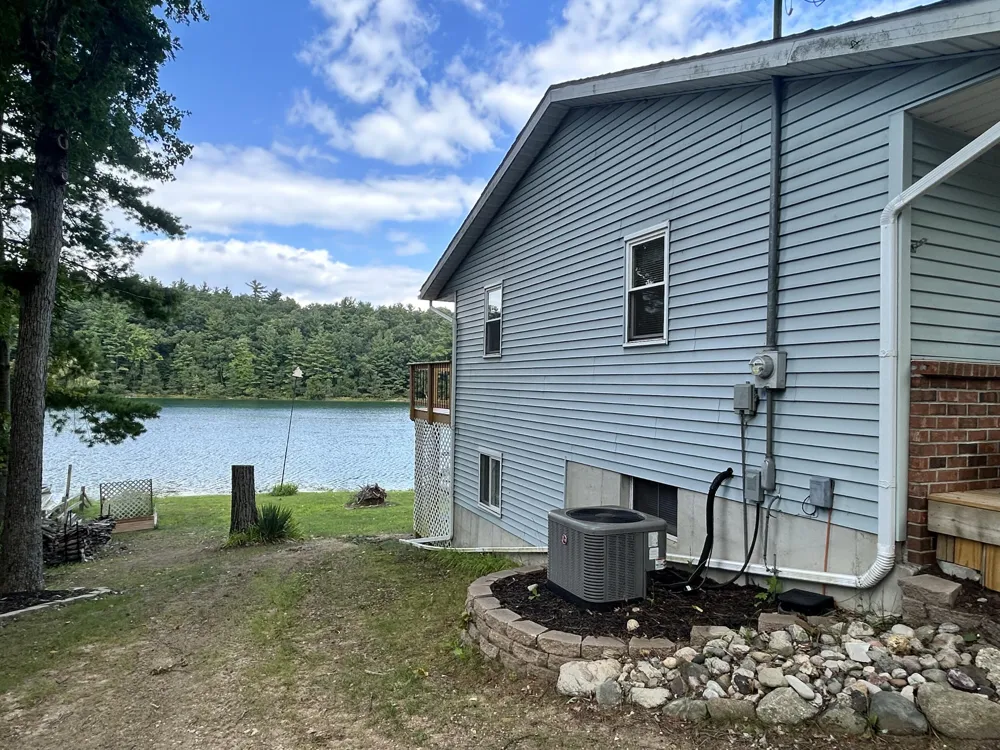 13887 Keiber Road NE Greenville, MI 48838