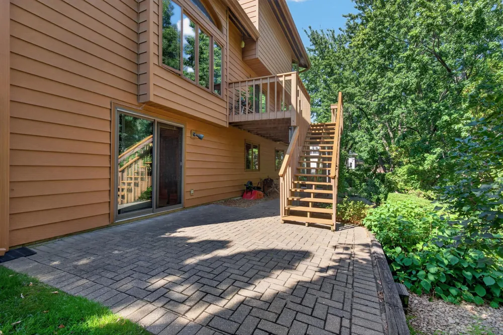 2940 Torchwood Drive New Brighton, MN 55112