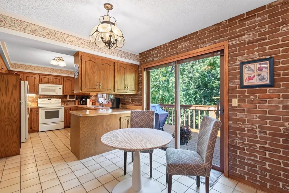 2940 Torchwood Drive New Brighton, MN 55112