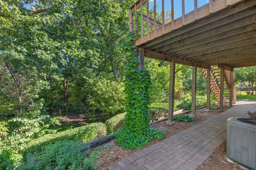 2940 Torchwood Drive New Brighton, MN 55112