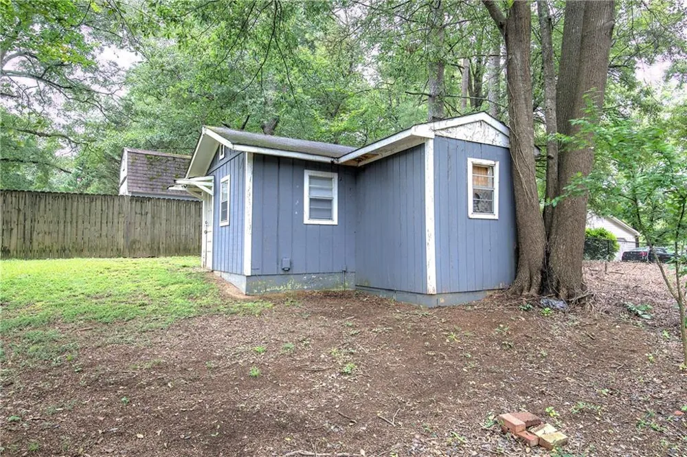 16 Jones Mill Place Cartersville, GA 30120