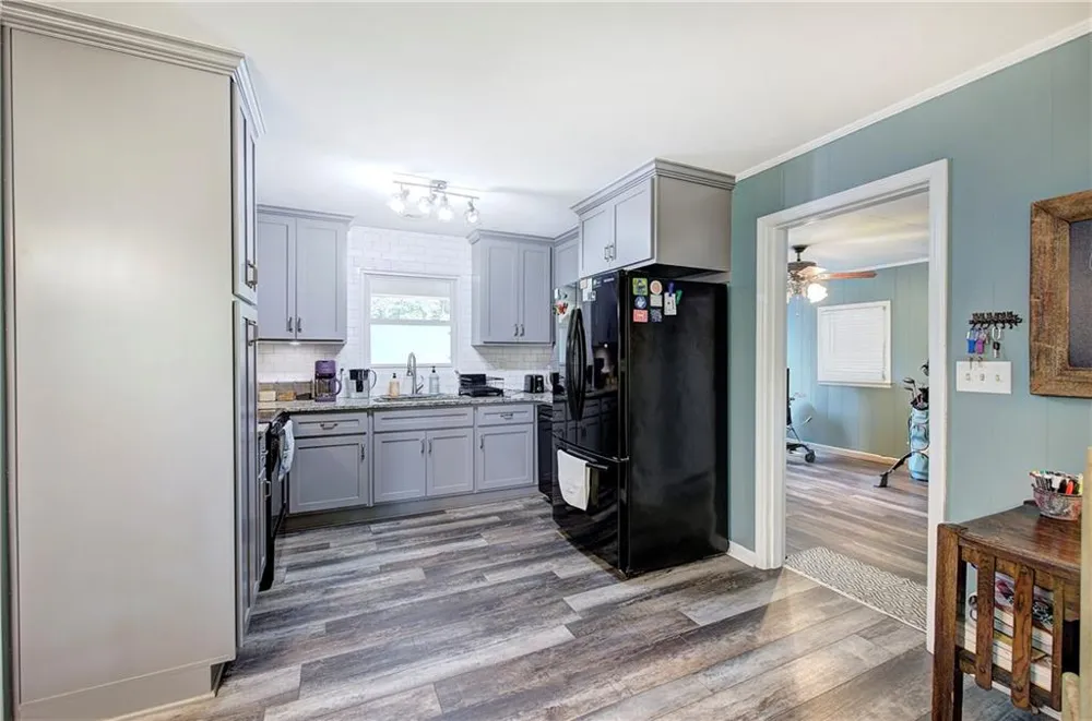 16 Jones Mill Place Cartersville, GA 30120