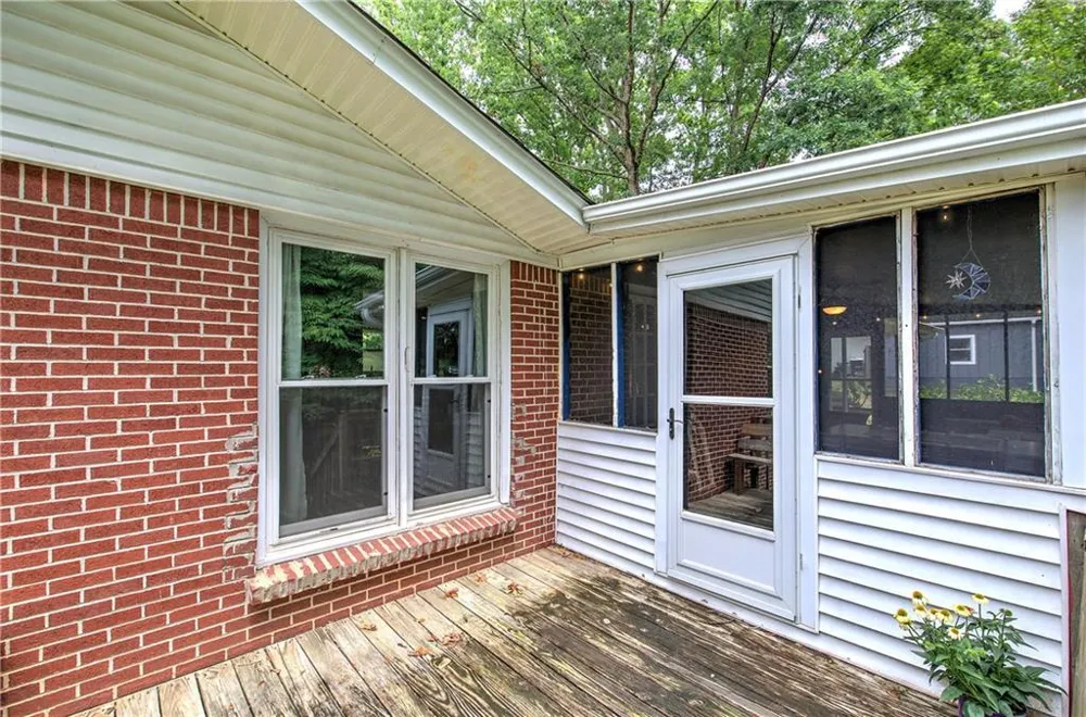 16 Jones Mill Place Cartersville, GA 30120