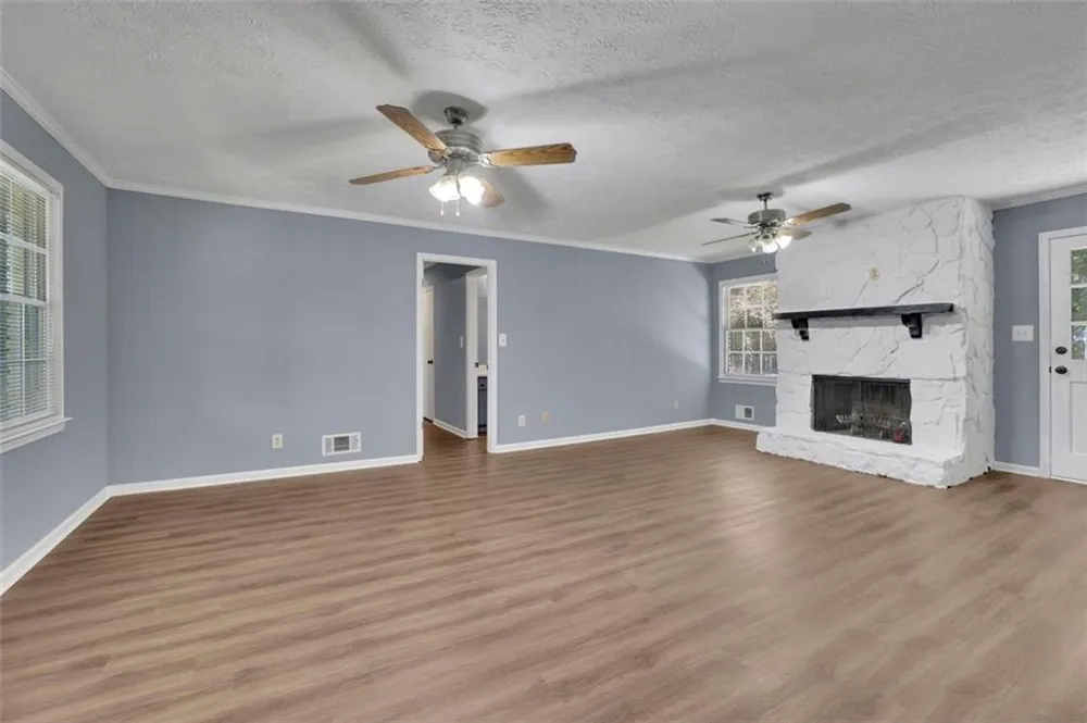 1686 NORTON ESTATES DRIVE Snellville, GA 30078