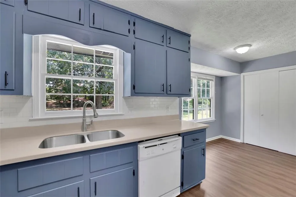 1686 NORTON ESTATES DRIVE Snellville, GA 30078