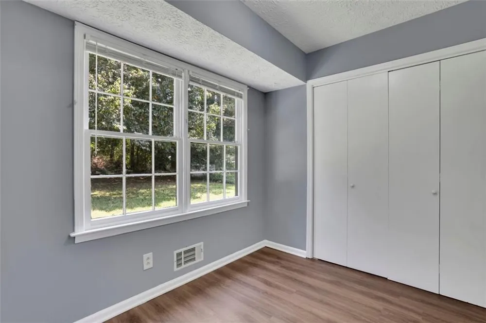 1686 NORTON ESTATES DRIVE Snellville, GA 30078
