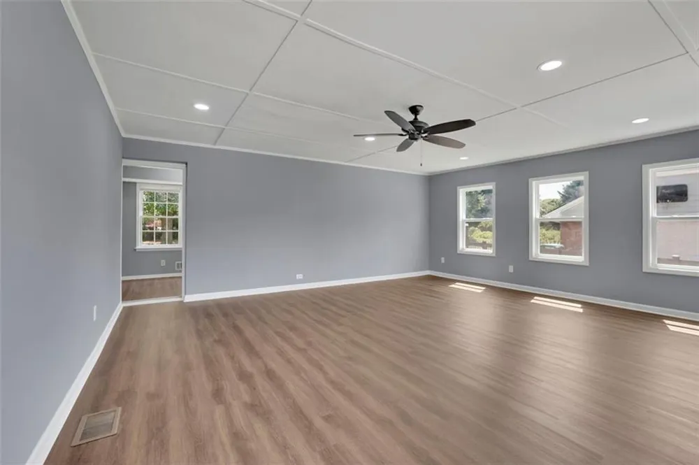 1686 NORTON ESTATES DRIVE Snellville, GA 30078