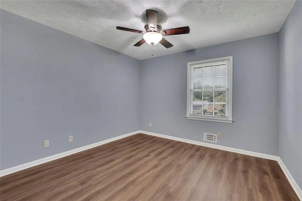1686 NORTON ESTATES DRIVE Snellville, GA 30078