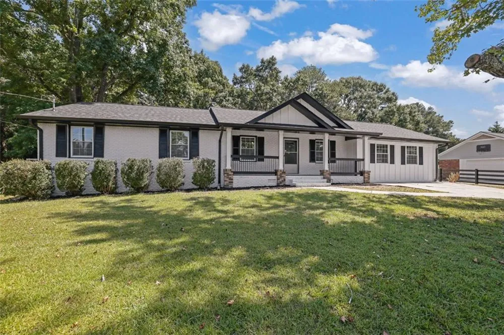 1686 NORTON ESTATES DRIVE Snellville, GA 30078