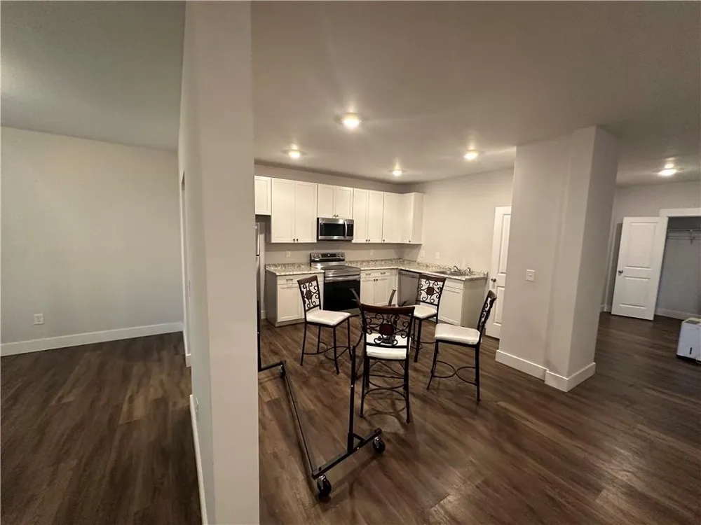 370 Crestbrook Lane #Unit B Dallas, GA 30157