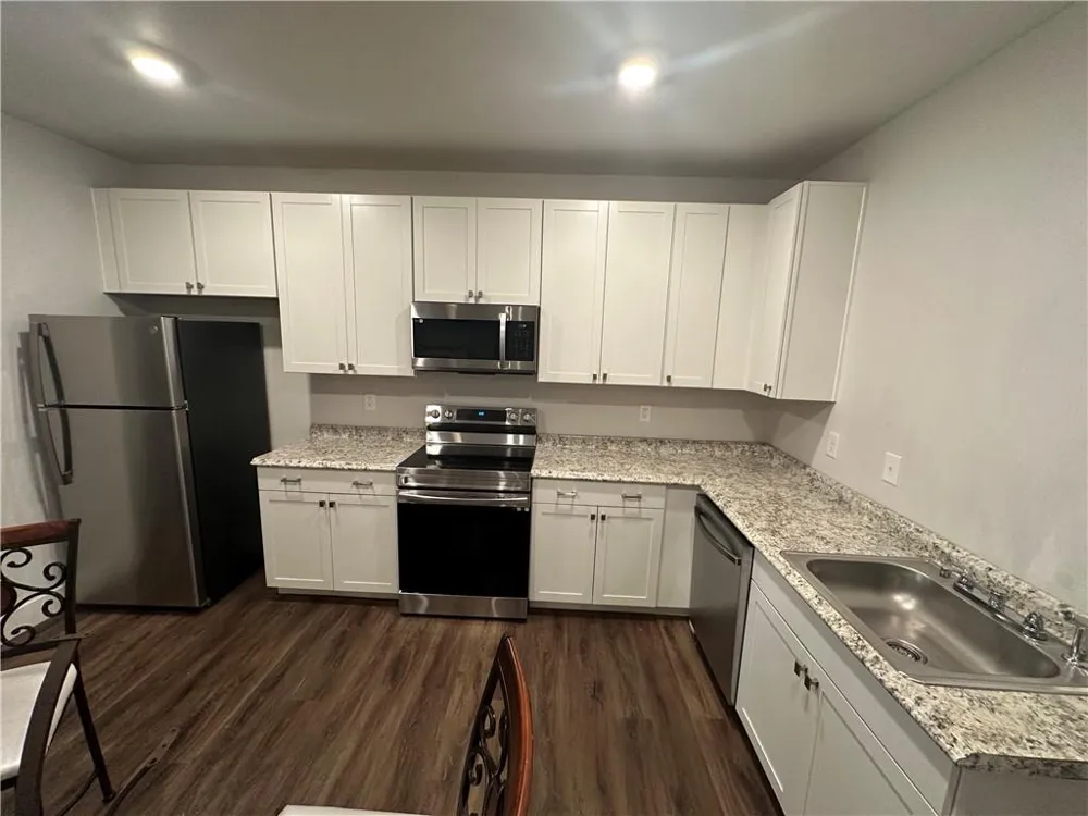 370 Crestbrook Lane #Unit B Dallas, GA 30157
