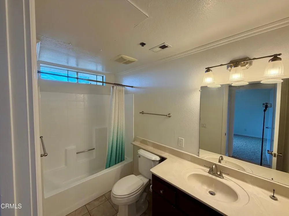 156 S Oak Knoll Avenue #201 Pasadena, CA 91101