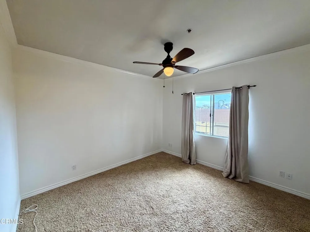 156 S Oak Knoll Avenue #201 Pasadena, CA 91101