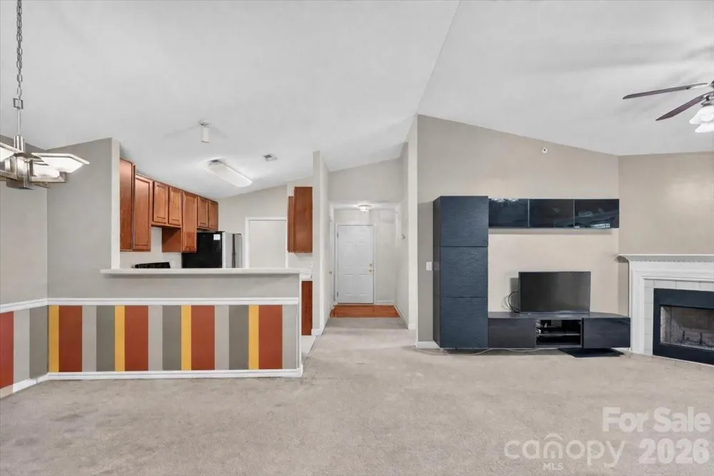 11232 Hyde Pointe Court Charlotte, NC 28262
