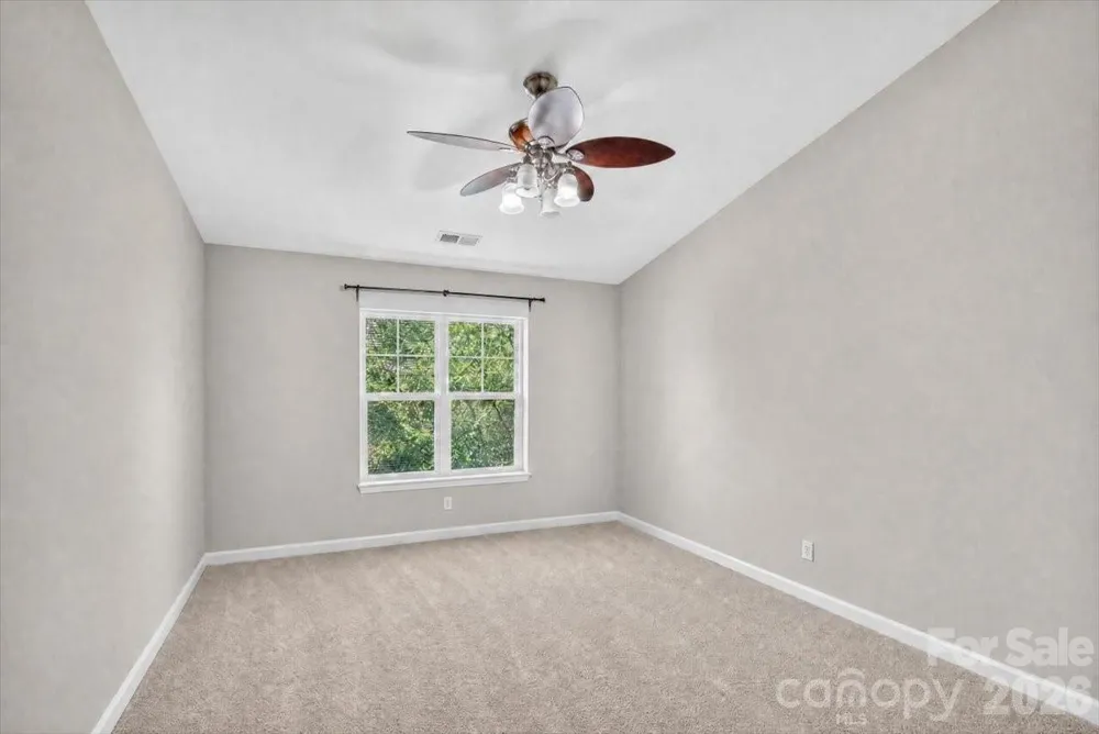 11232 Hyde Pointe Court Charlotte, NC 28262