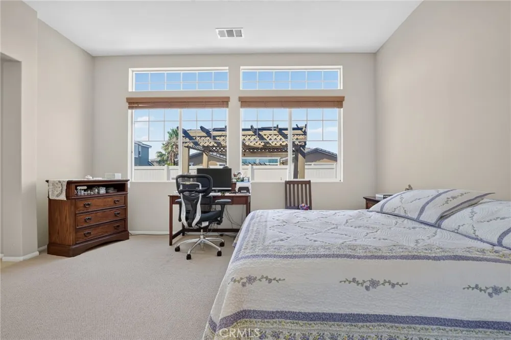 5821 Kingsbury Palmdale, CA 93552