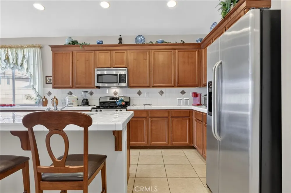5821 Kingsbury Palmdale, CA 93552