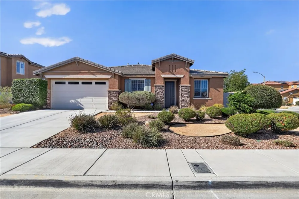 5821 Kingsbury Palmdale, CA 93552