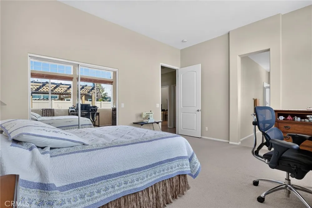 5821 Kingsbury Palmdale, CA 93552