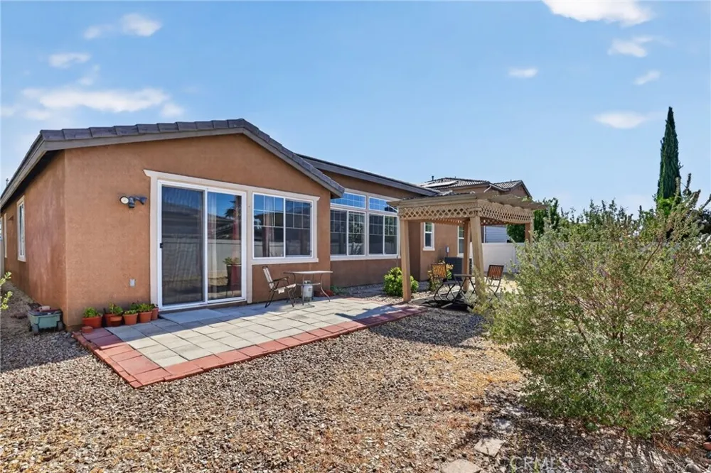 5821 Kingsbury Palmdale, CA 93552