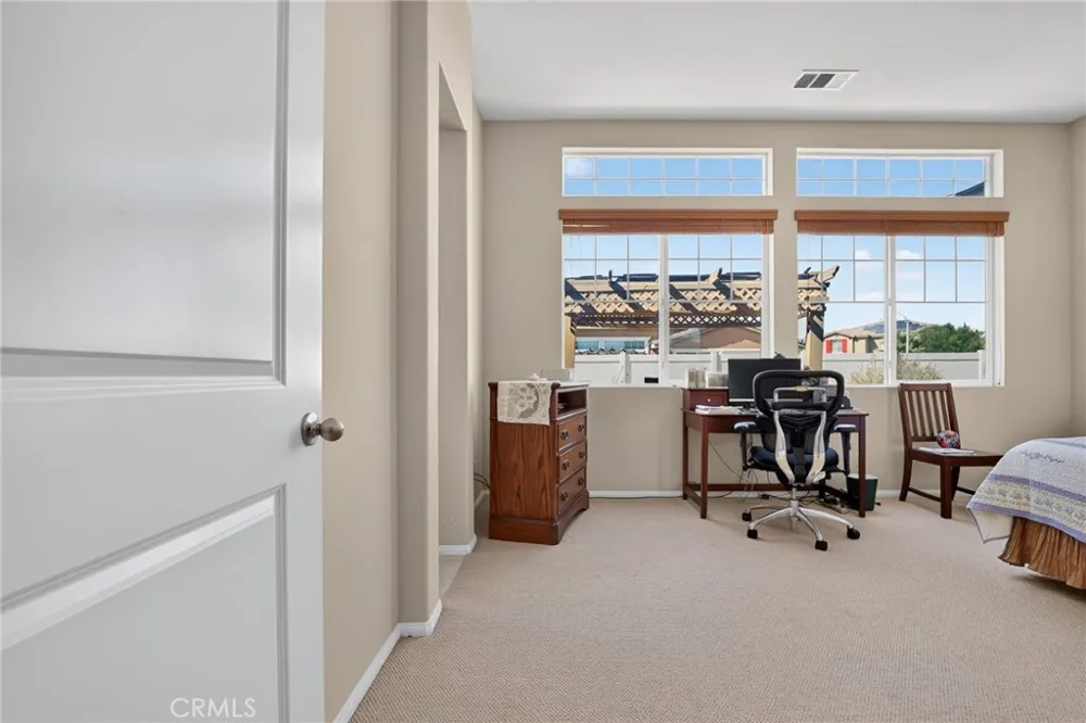 5821 Kingsbury Palmdale, CA 93552