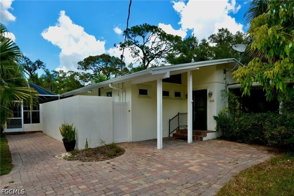 Elmwood Drive Alva, FL 33920