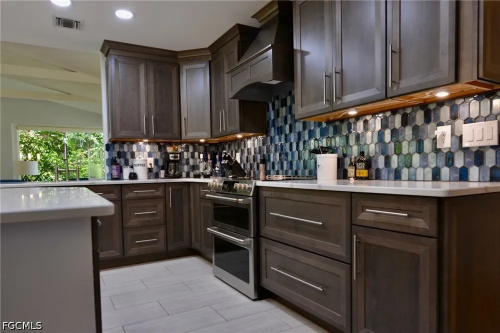 Elmwood Drive Alva, FL 33920